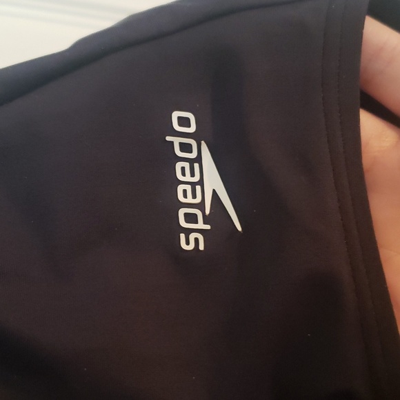 Speedo Full Coverage Racer Back Suit - Picture 2 of 5